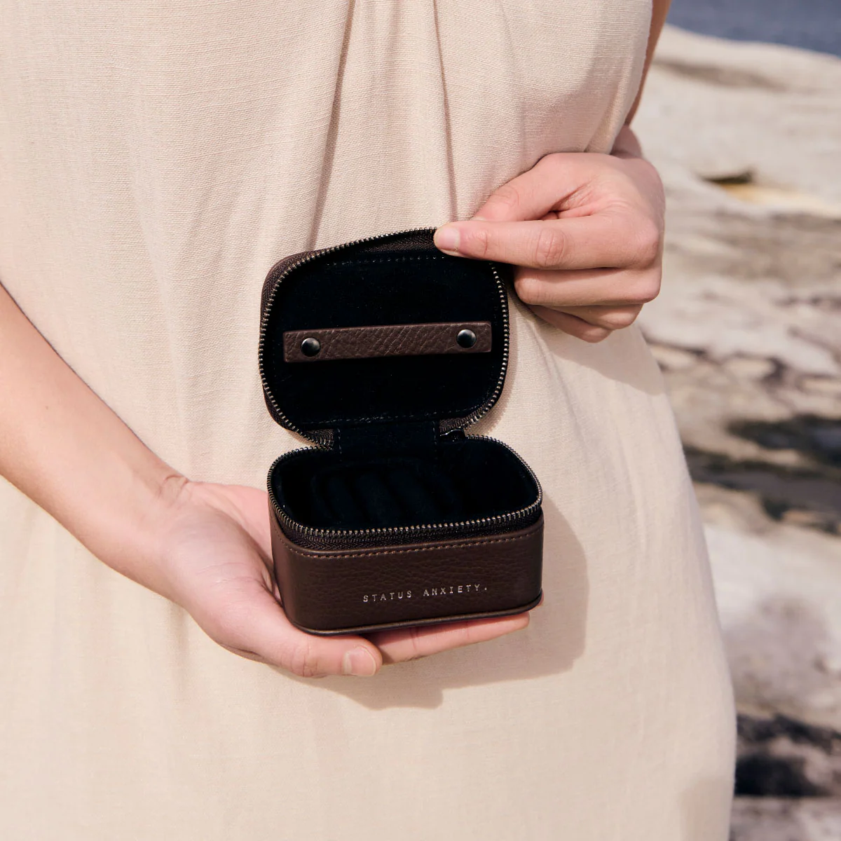 Heartbreaker Jewellery Case - Cocoa - Image 8