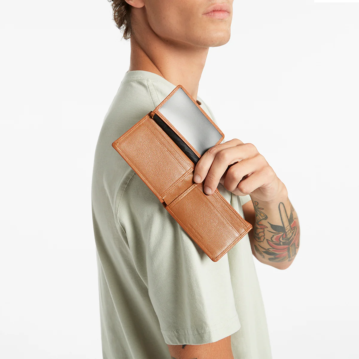 Jonah Wallet - Camel - Image 2