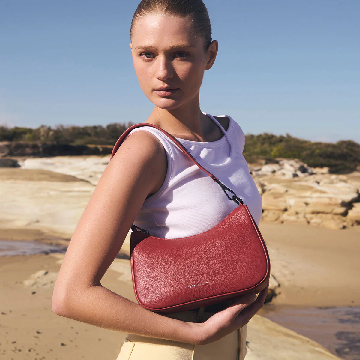 Leather Strap Short - Rouge - Image 3