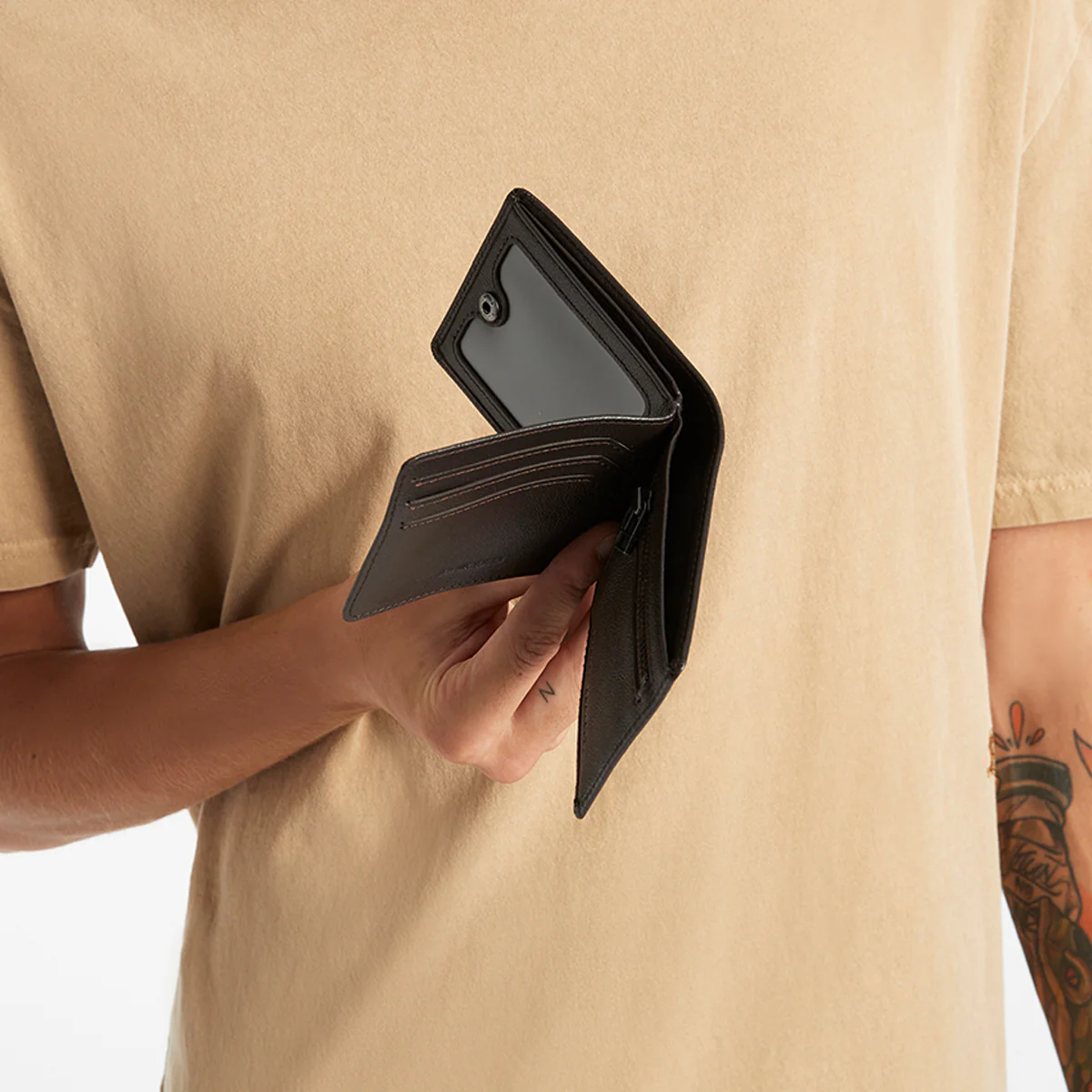 Leonard Wallet - Chocolate - Image 8
