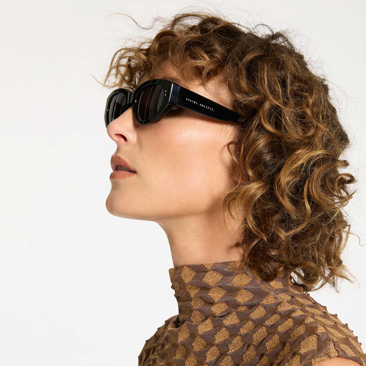 Luna Sunglasses - Black - Image 13