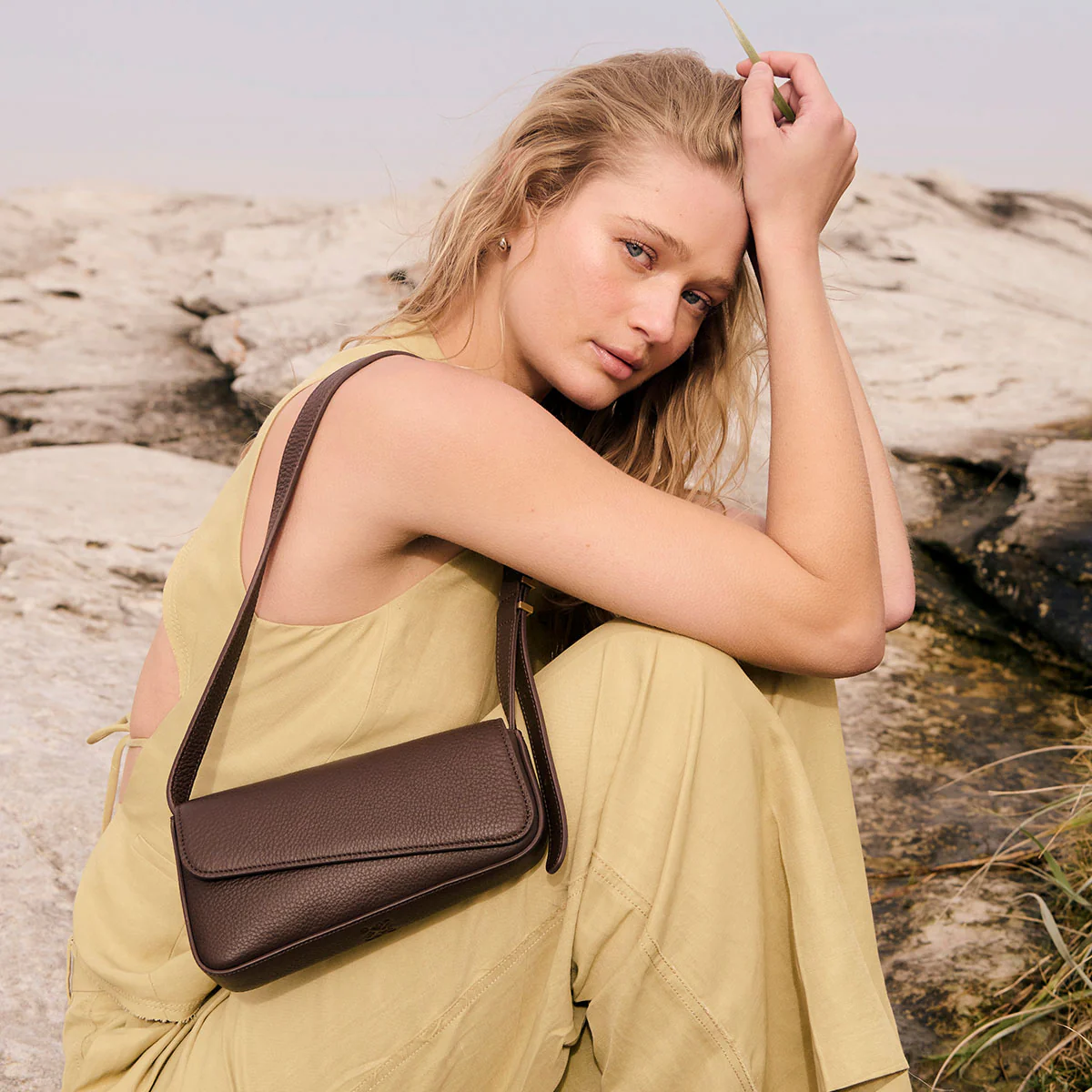 Overnight Obsession Bag - Cocoa/Brushed Gold - Image 9