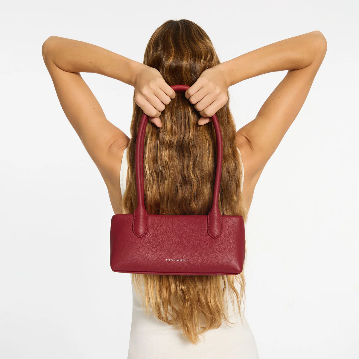 The Lost Bag - Rouge - Image 12