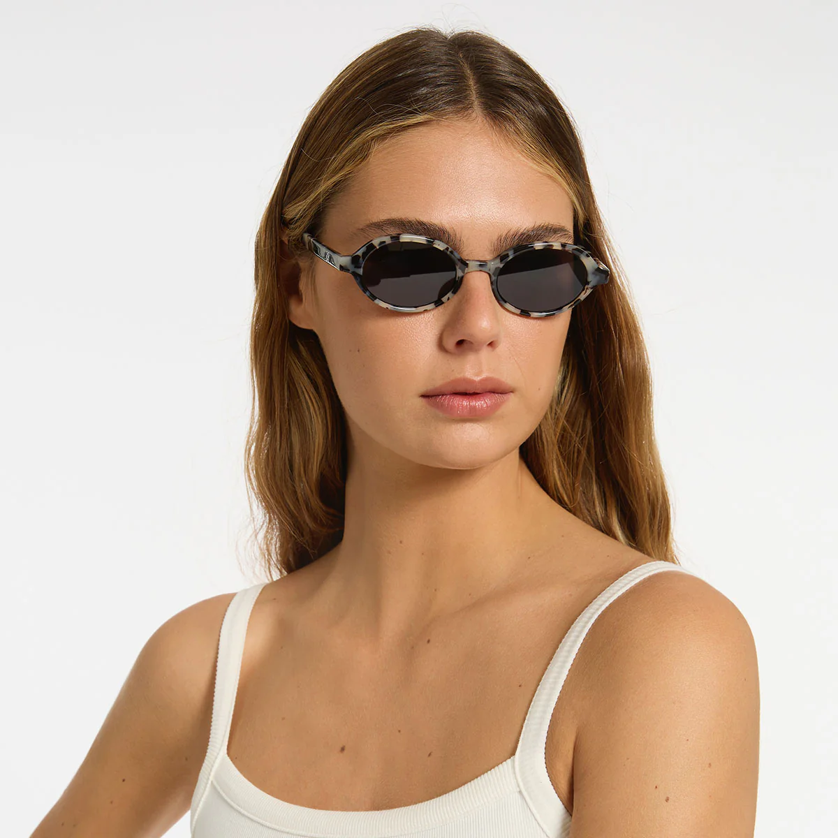 Wonder Sunglasses - White Tort - Image 8